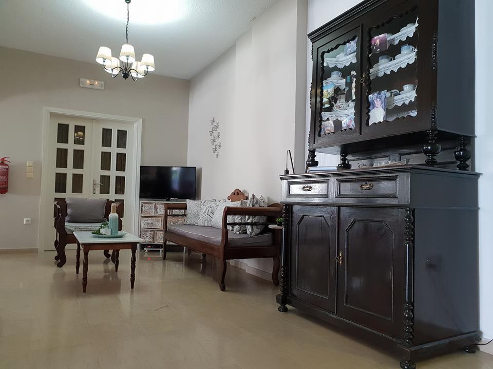 Alkyon Hotel Камарі Екстер'єр фото